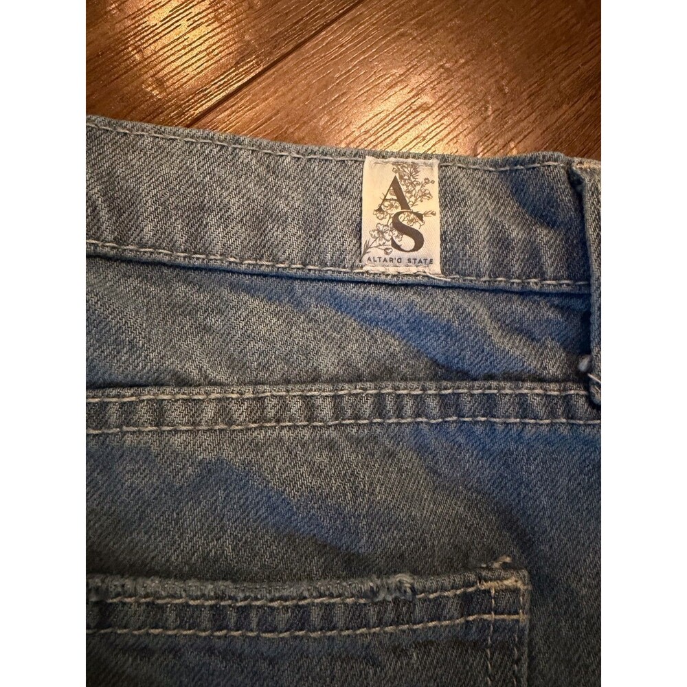 Altar’d State Jean Skirt Medium Wash Denim w/Pockets! Size XL - Picture 4 of 4